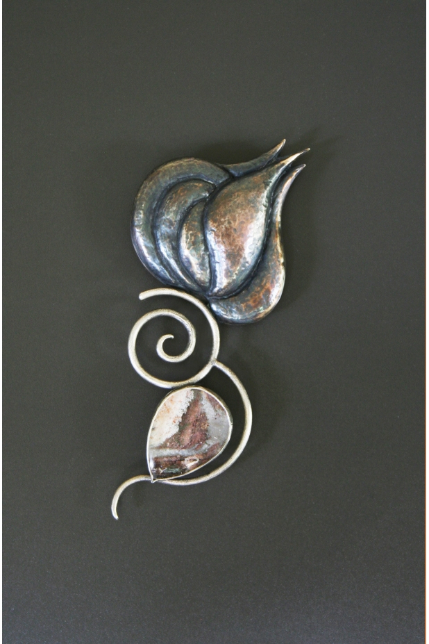 Pin, sterling silver, Brazilian lodelite, patina.
