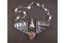 Neckpiece w ocean jasper. SS, jasper, rose quartz, gold.